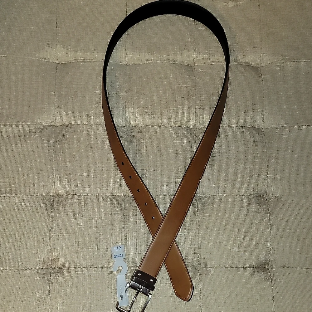 Old Navy Black and Brown Men's Reversible  Belt Sz: L NWOT